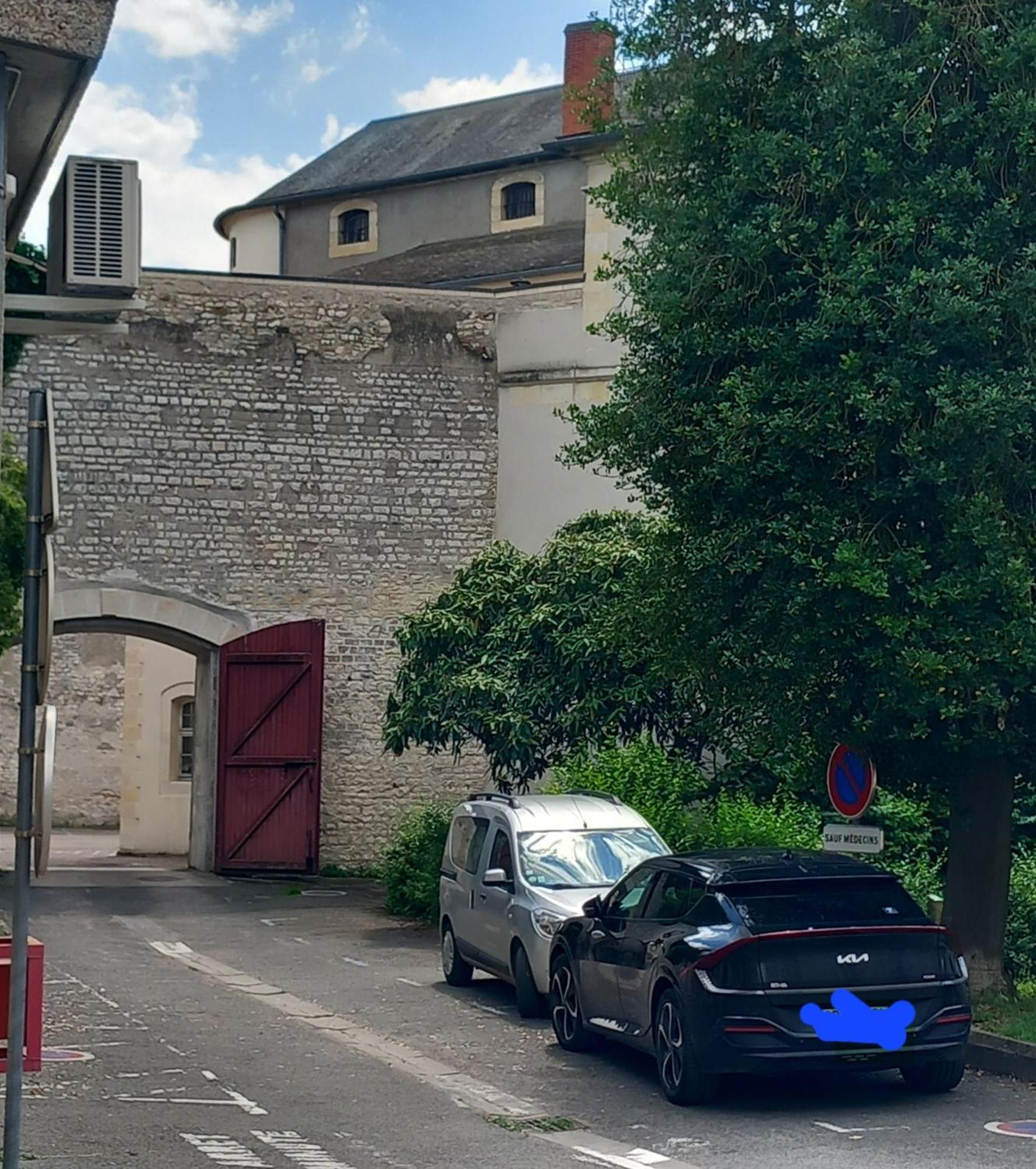 Ferienwohnung Jls'Tudios " U Sognu" Cosne-sur-Loire Exterior foto